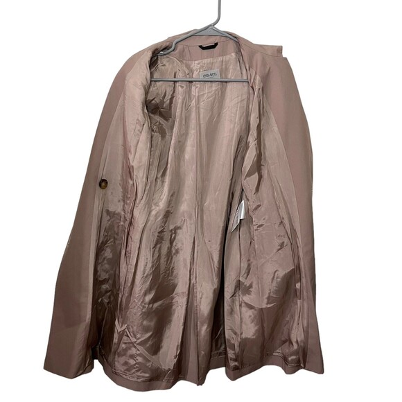 Welcome to my Closet. I’m sorry but this item is not available. - Picture 8 of 12